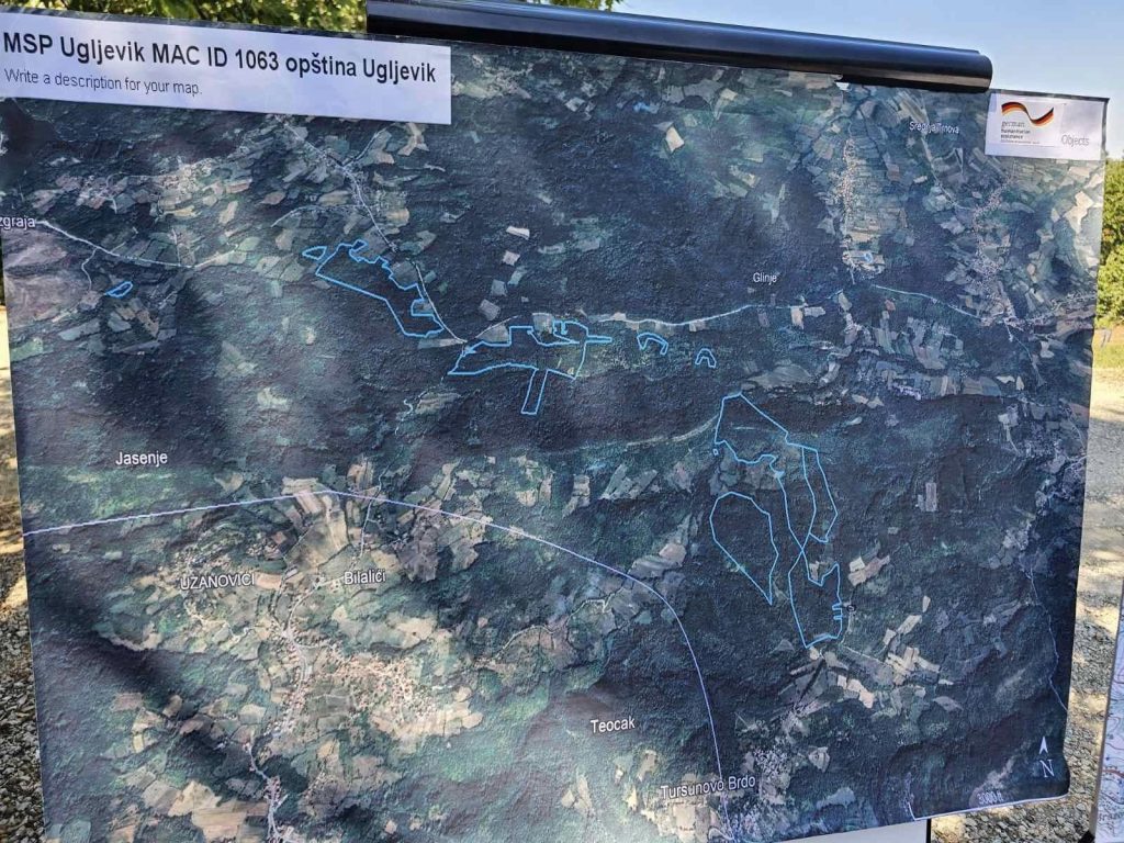 UGLjEVIK PODRUČJE BEZ MINA: Načelniku Periću uručen sertifikat 4 455078062 1009813431150518 2510888404866771209 n